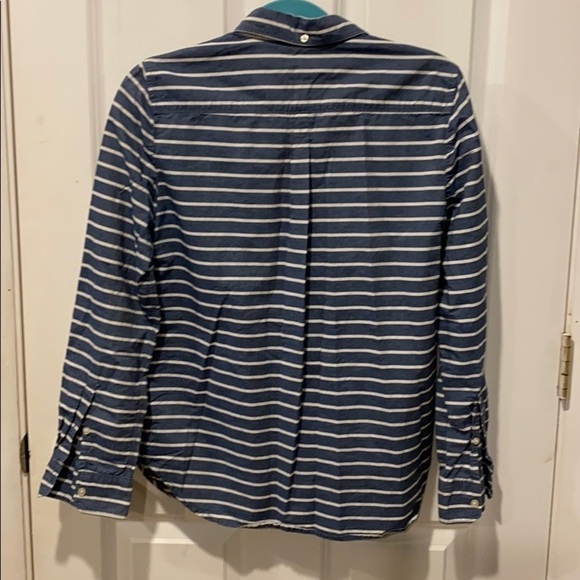 GAP EUC Shrunken boyfriend chambray Top - Picture 5 of 7